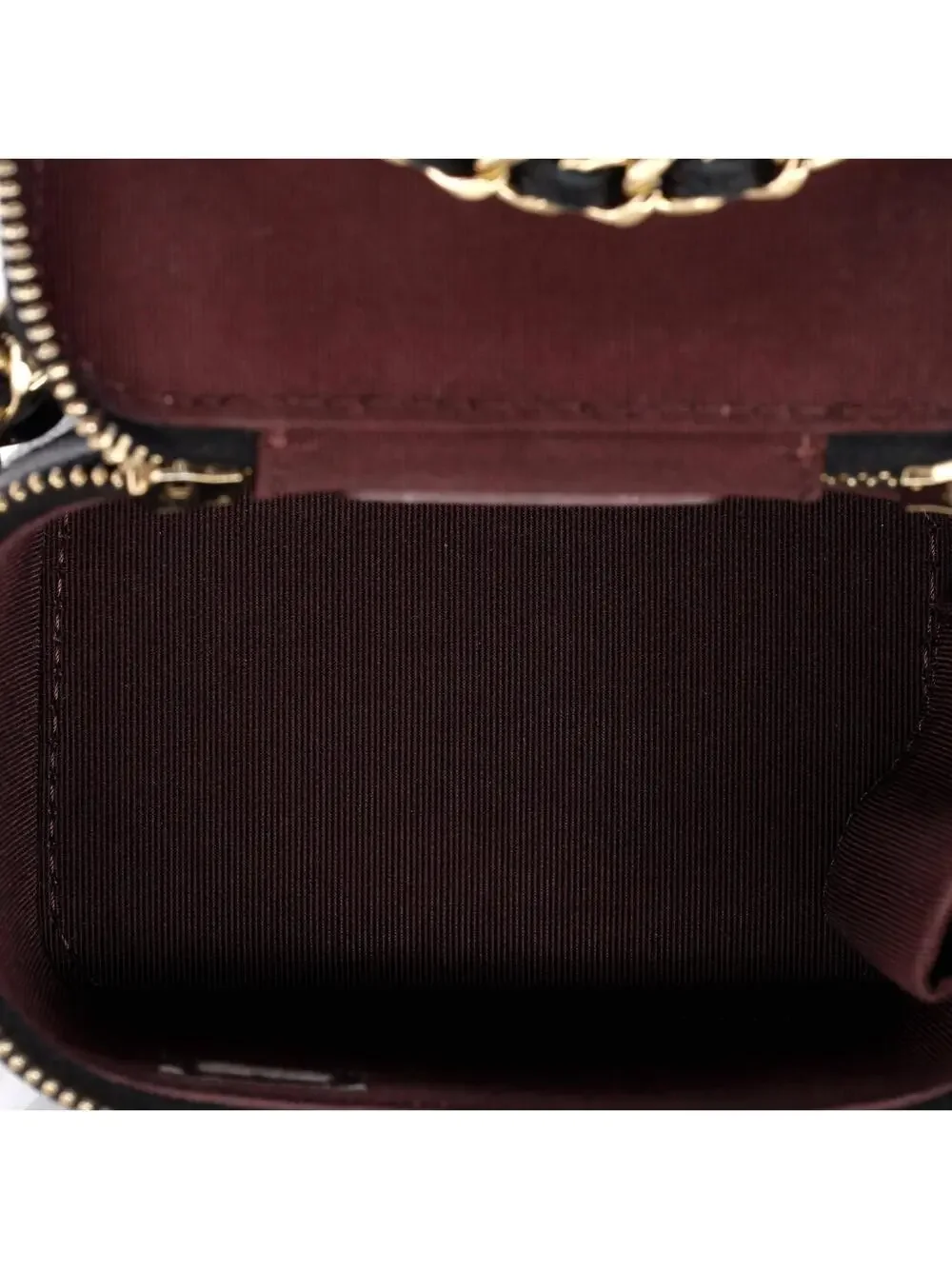 Chanel Classic Vanity Case With Chain #299296C27B